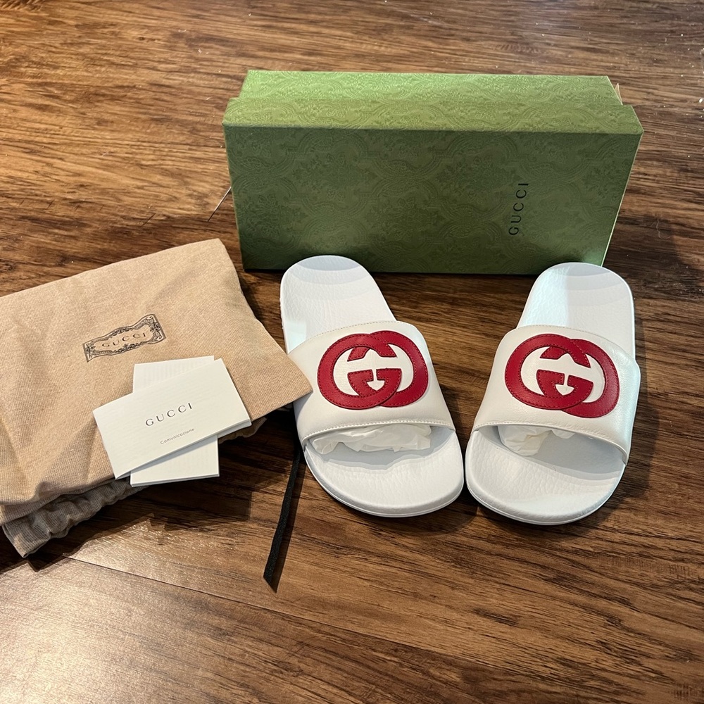 Gucci slides